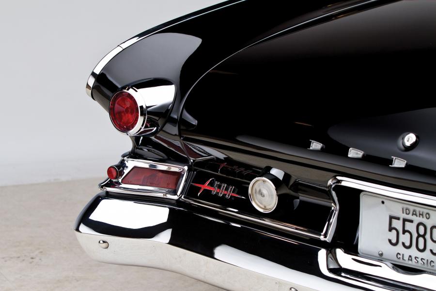  Dodge Dart Phoenix D-500 Convertible 1961 года  (фото 27 из 31)